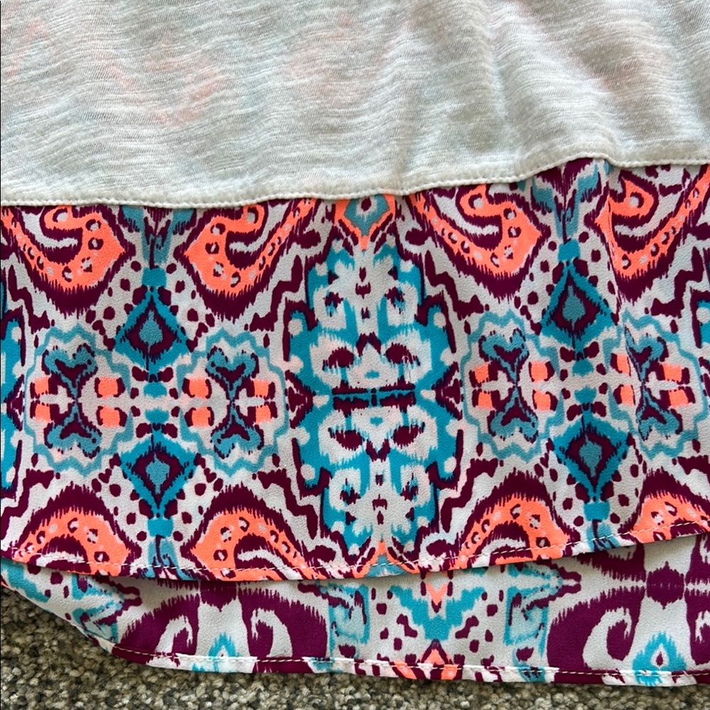 Express Multicolor Tee - Picture 2 of 5